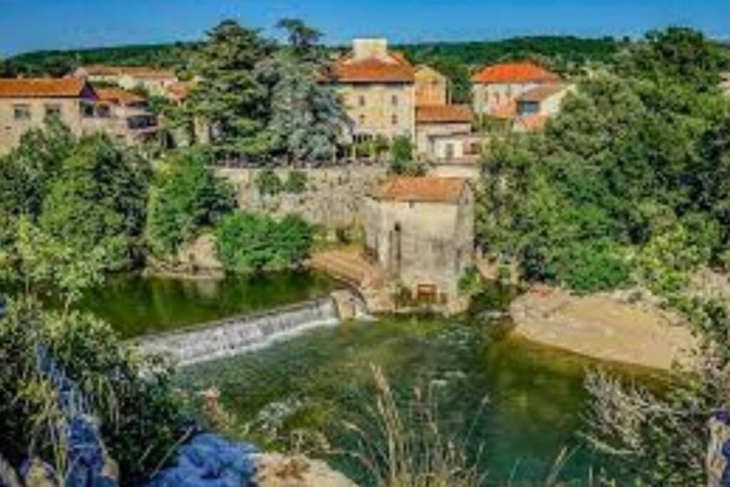 Vila La O'Liso Gorges De L'Ardeche Salavas Exteriér fotografie